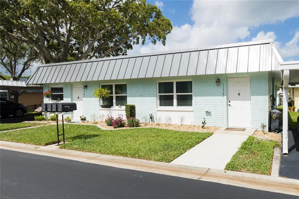 11907 BOYNTON LANE UNIT 57B NEW PORT RICHEY, FL 34654