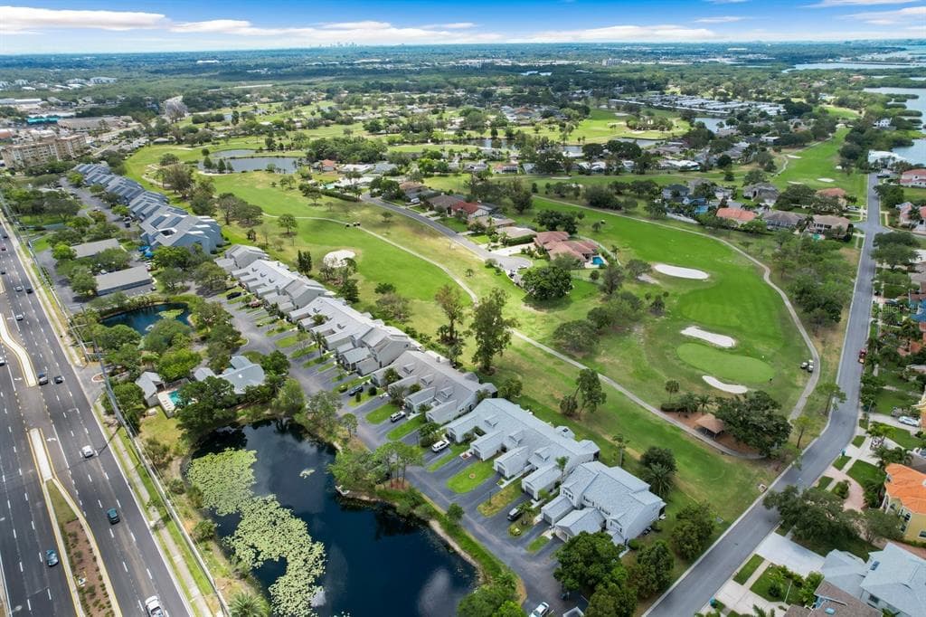 9394 WESTLINKS TERRACE SEMINOLE, FL 33777