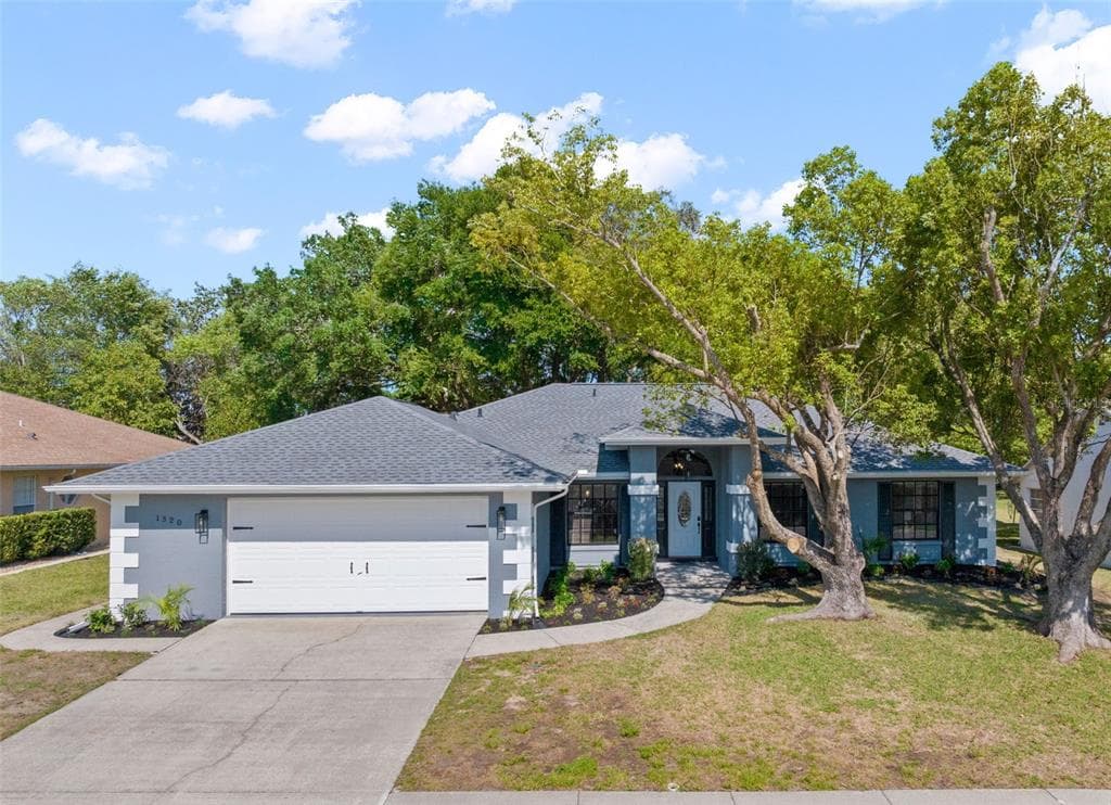 1320 HENRY AVENUE SPRING HILL, FL 34608