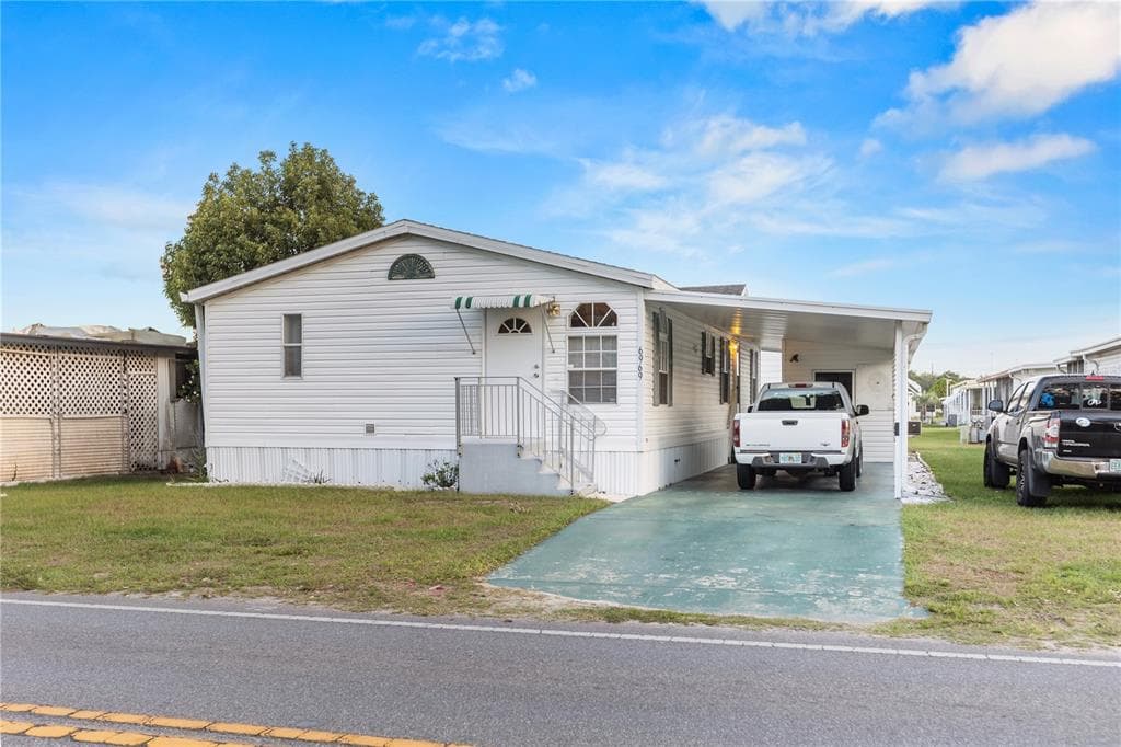 6969 FORT KING ROAD ZEPHYRHILLS, FL 33542