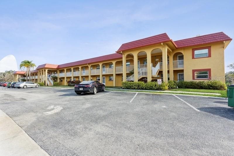 1301 S HERCULES AVENUE UNIT 11 CLEARWATER, FL 33764