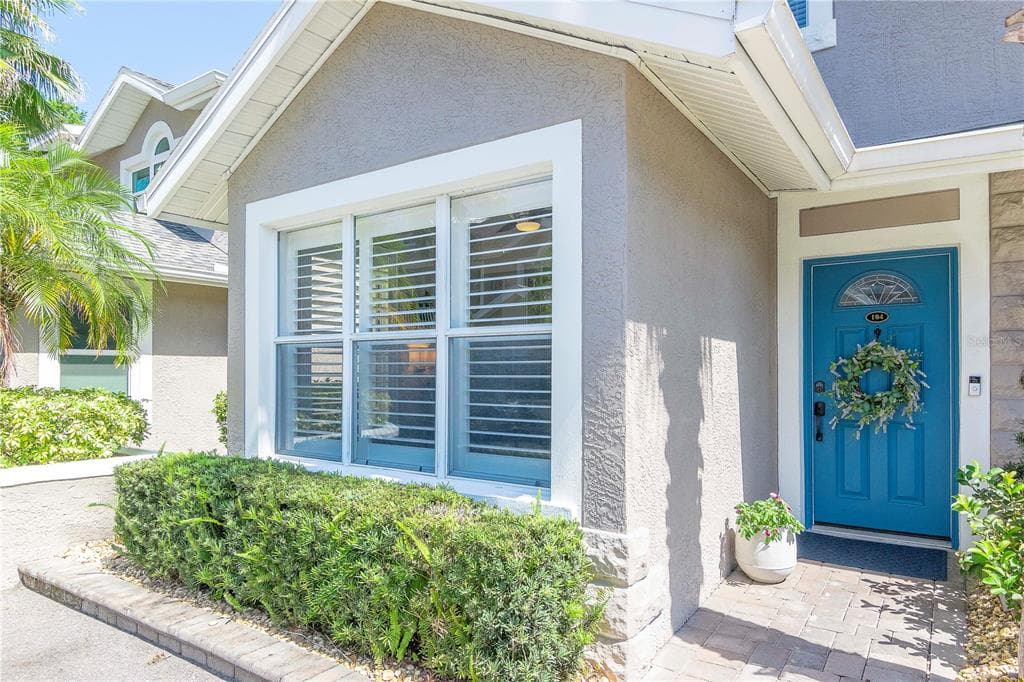 4811 BAYSHORE BOULEVARD UNIT 104 TAMPA, FL 33611