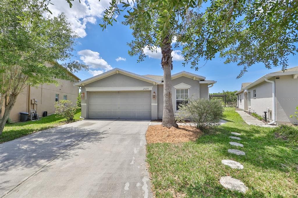 17429 GARDEN HEATH COURT LAND O LAKES, FL 34638
