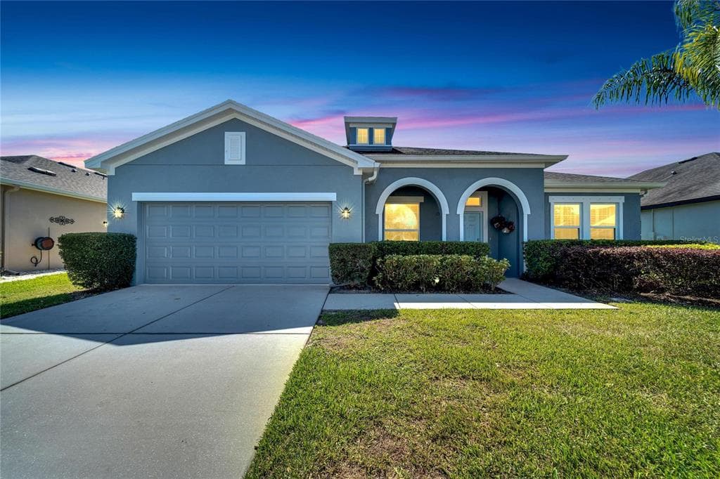 9112 RAES CREEK PLACE PALMETTO, FL 34221