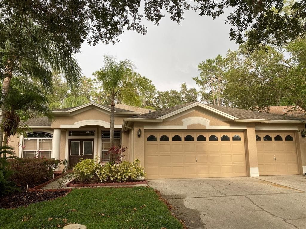 10152 WHISPER POINTE DRIVE TAMPA, FL 33647