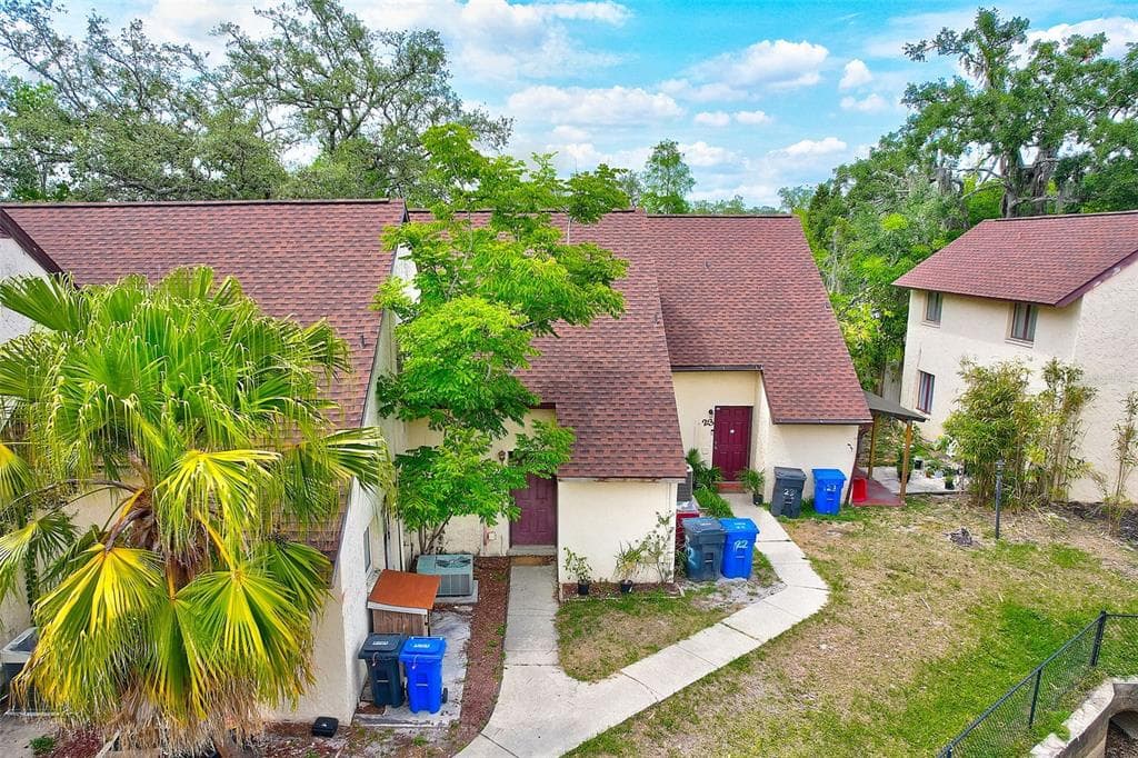 5602 ASHLEY OAKS DRIVE UNIT 22 TAMPA, FL 33617