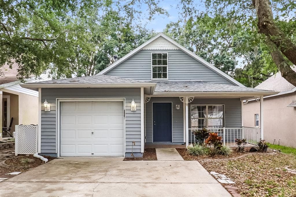 732 CAPE COD CIRCLE VALRICO, FL 33594
