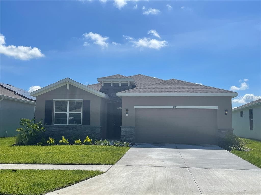 7923 WHEAT STONE DR ZEPHYRHILLS, FL 33540