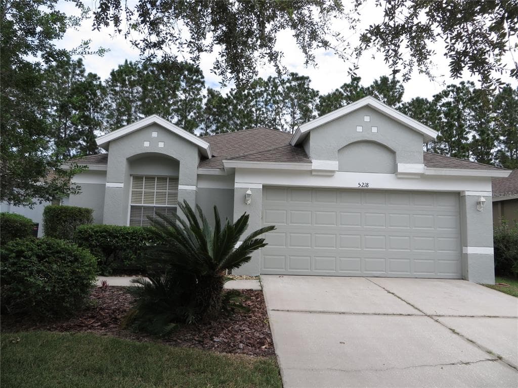 5218 GATO DEL SOL CIRCLE WESLEY CHAPEL, FL 33544