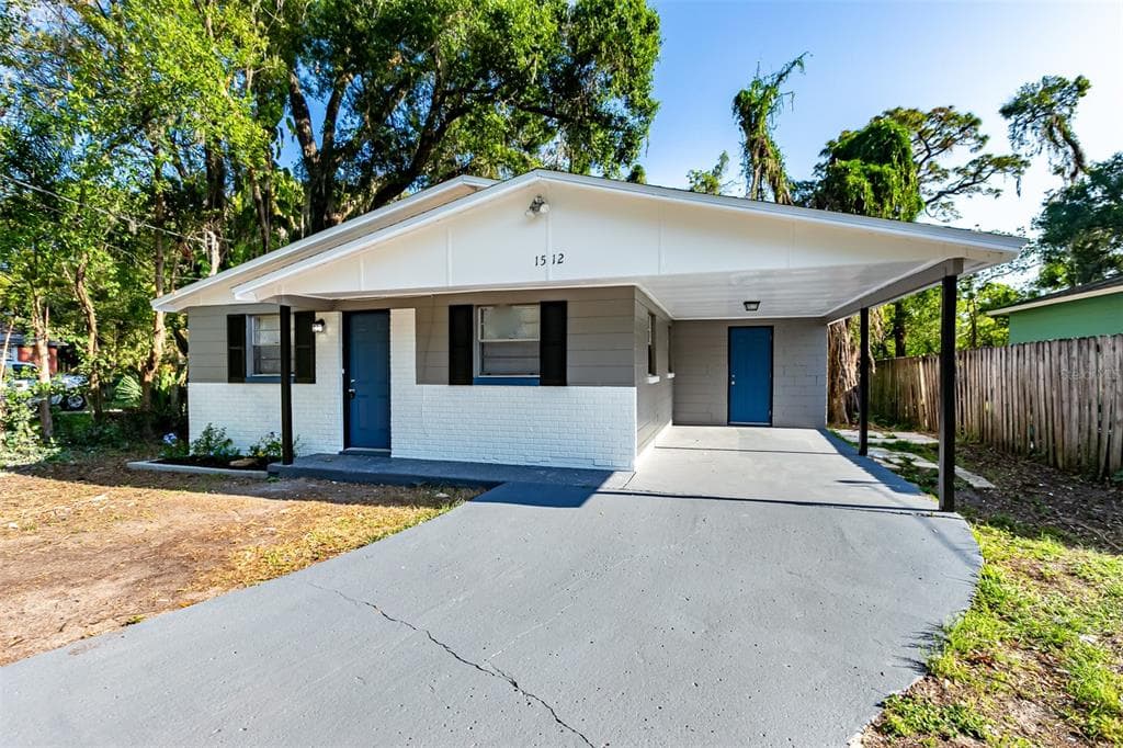 1512 E ANNONA AVENUE TAMPA, FL 33612