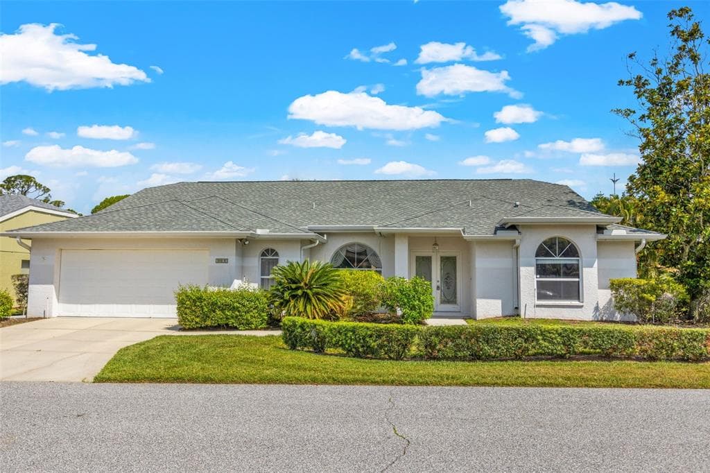 3813 GARDEN LAKES ESTATES DRIVE BRADENTON, FL 34203