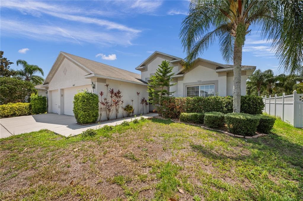 10857 HOFFNER EDGE DRIVE RIVERVIEW, FL 33579