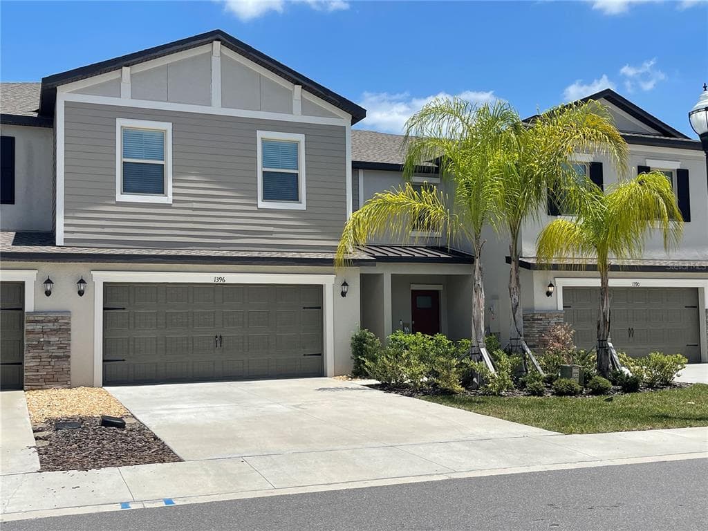 1396 WHITE FOX RUN LUTZ, FL 33549