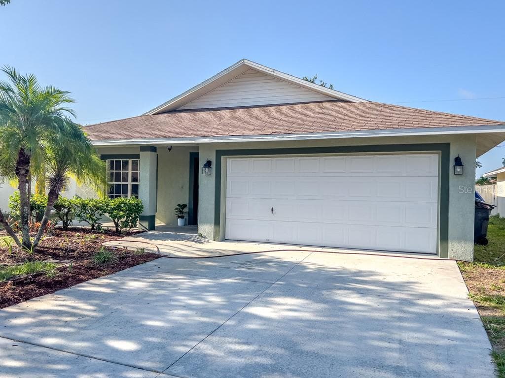 1207 BAYOU PASS DRIVE RUSKIN, FL 33570