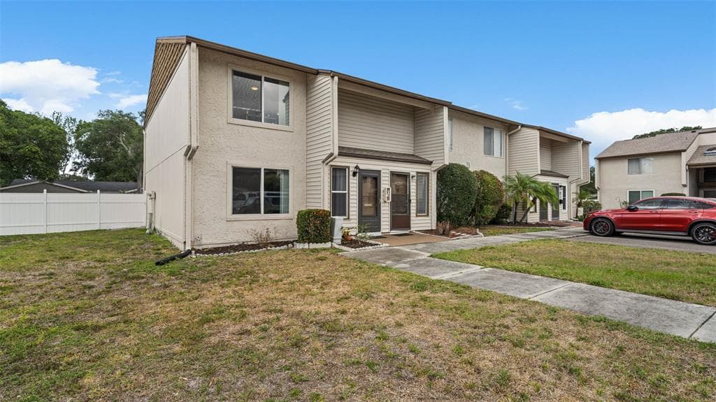 2247 65TH AVENUE N ST PETERSBURG, FL 33702