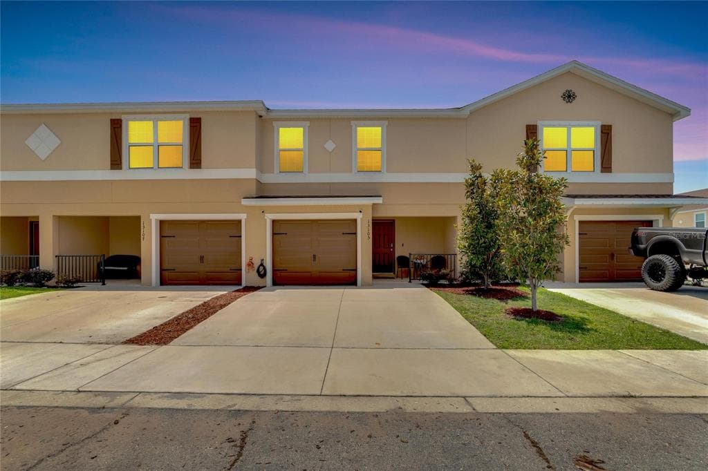 13105 LOGAN CAPTIVA LANE GIBSONTON, FL 33534