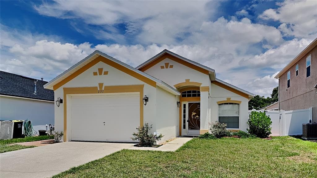131 SONJA CIRCLE DAVENPORT, FL 33897