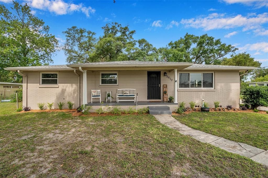 8412 N GOMEZ AVENUE TAMPA, FL 33614