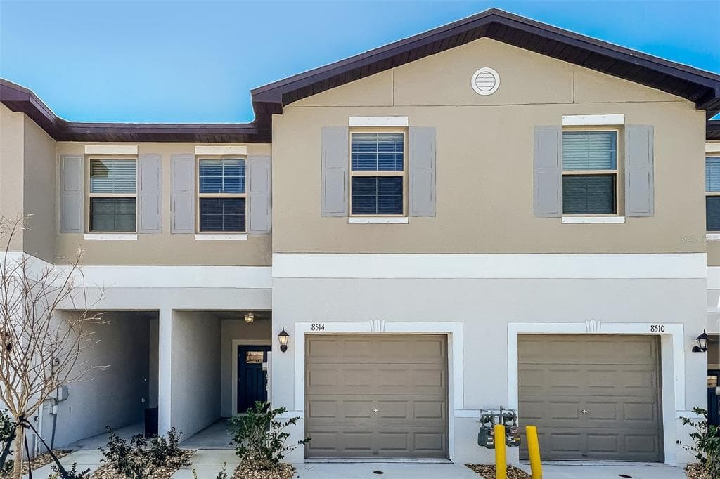 8514 HOUNDSTOOTH ENCLAVE DRIVE NEW PORT RICHEY, FL 34655