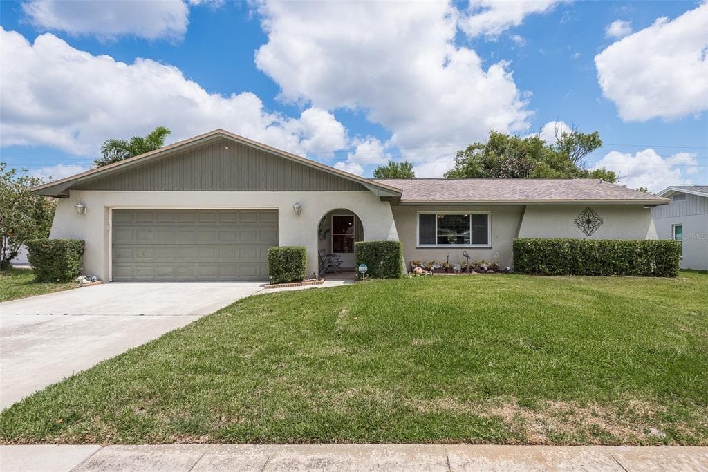 2286 WILSHIRE DRIVE DUNEDIN, FL 34698