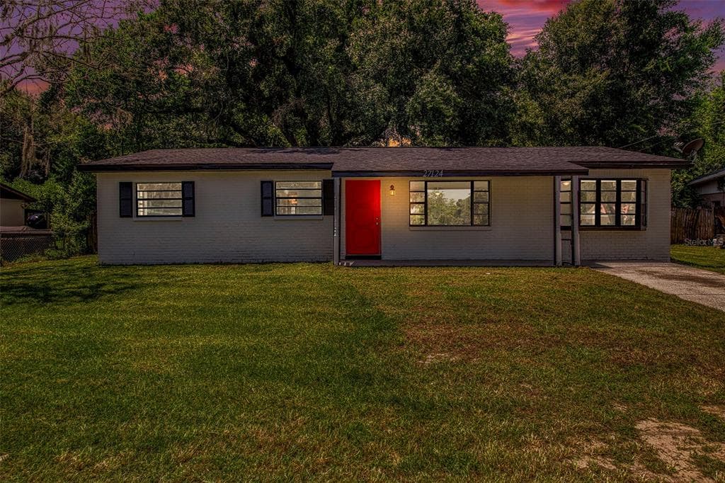 27124 ROPER ROAD BROOKSVILLE, FL 34602