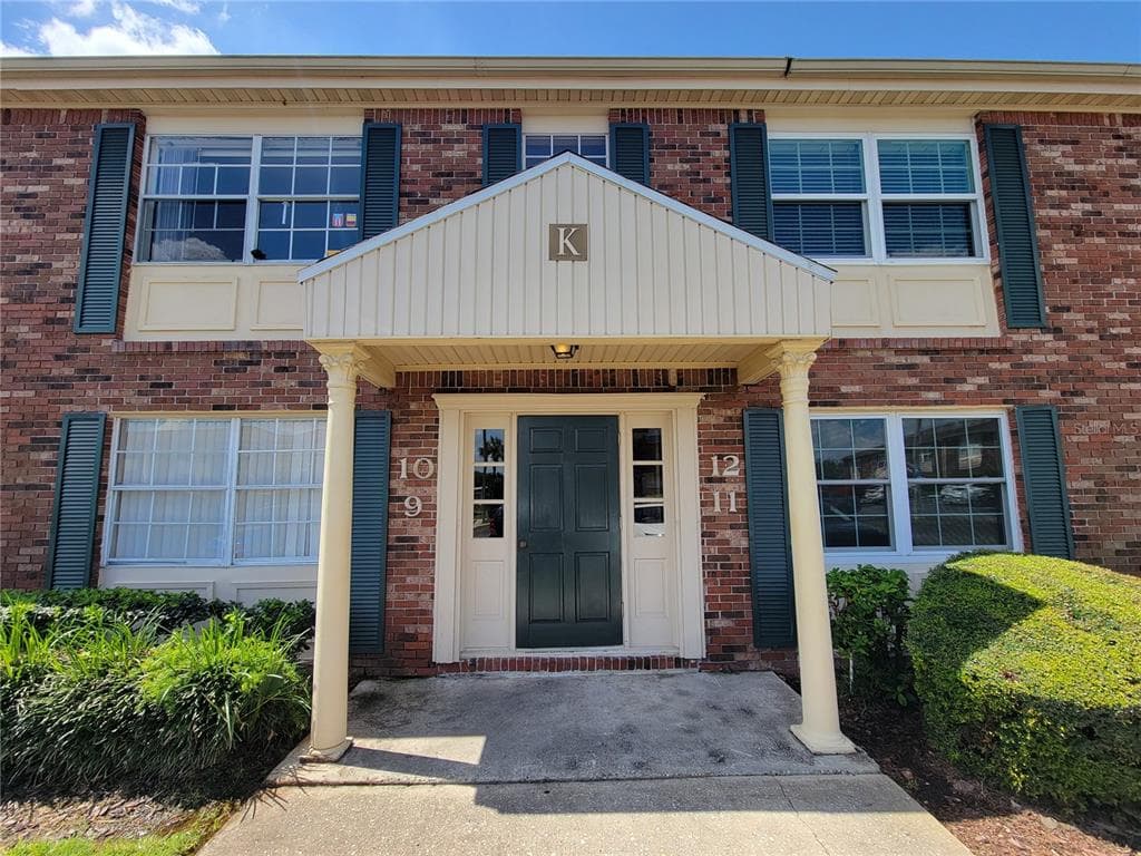 1920 E EDGEWOOD DRIVE UNIT K9 LAKELAND, FL 33803