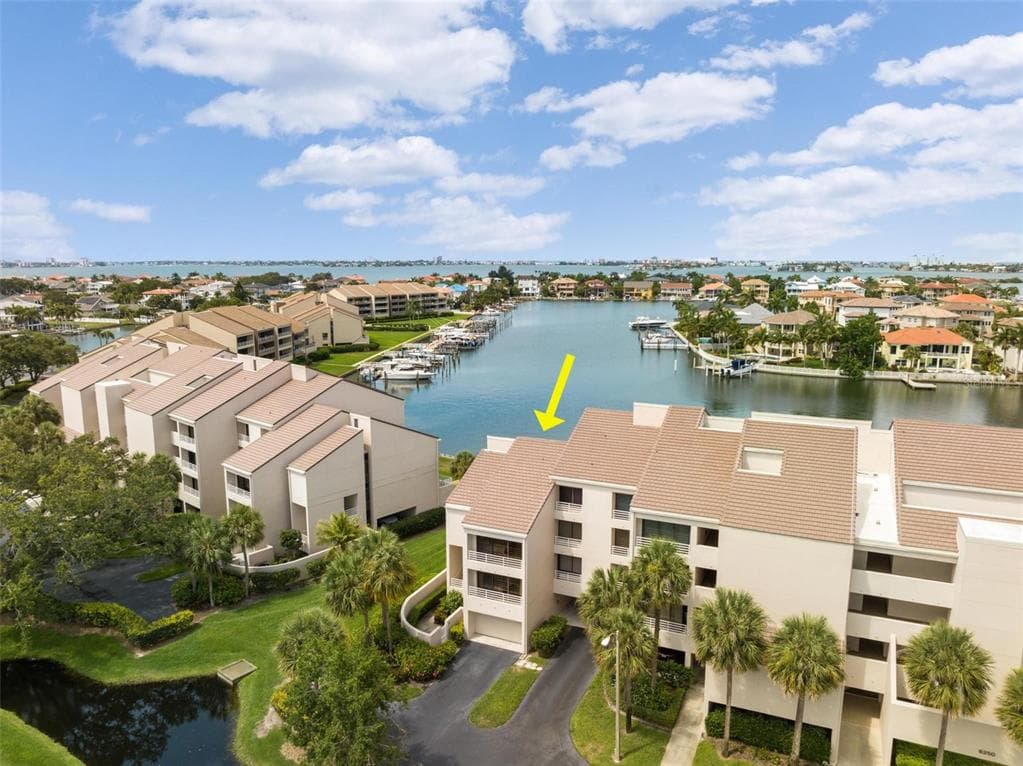 6250 KIPPS COLONY COURT UNIT 101 GULFPORT, FL 33707