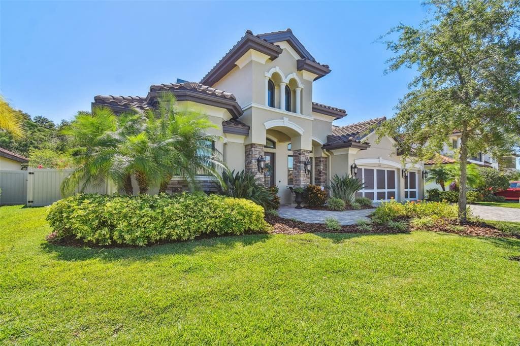 2165 MAJESTIC OAKS BOULEVARD CLEARWATER, FL 33759