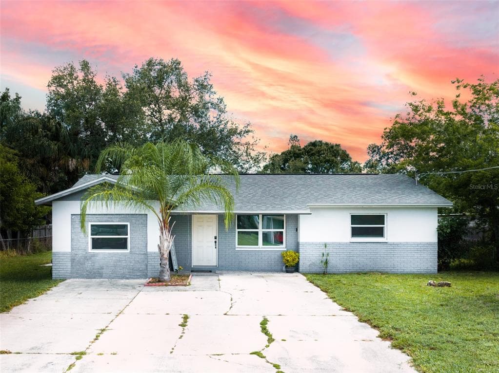 537 FLORIDA CIRCLE S APOLLO BEACH, FL 33572