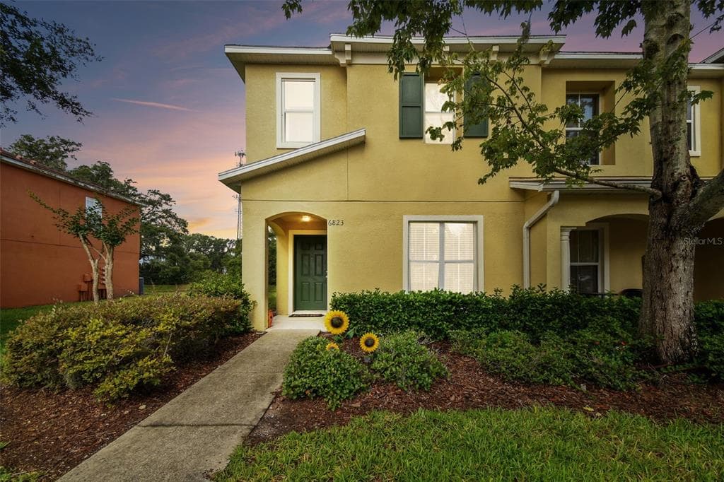 6823 DARTMOUTH HILL STREET RIVERVIEW, FL 33578