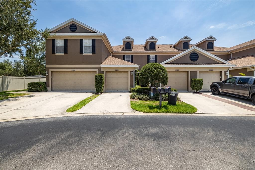5302 60TH AVENUE N ST PETERSBURG, FL 33709