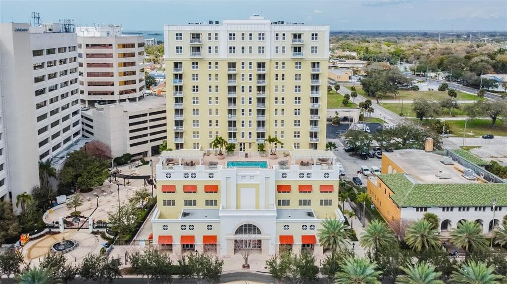 628 CLEVELAND STREET UNIT 705 CLEARWATER, FL 33755