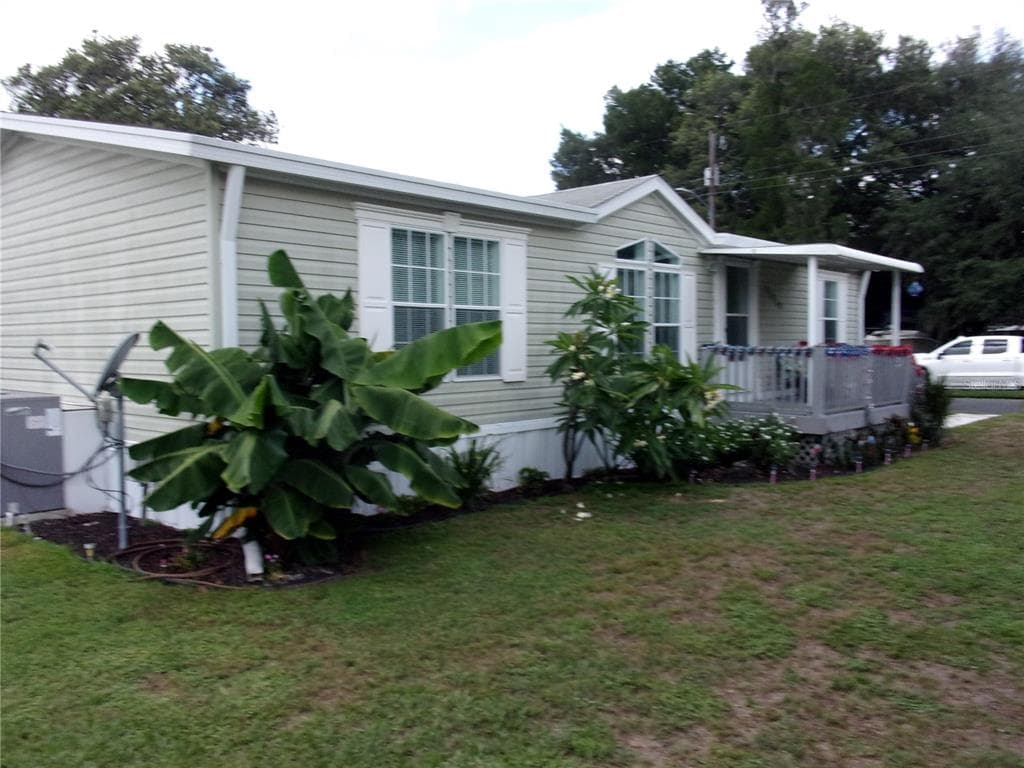 37318 TROPICAL DRIVE ZEPHYRHILLS, FL 33541