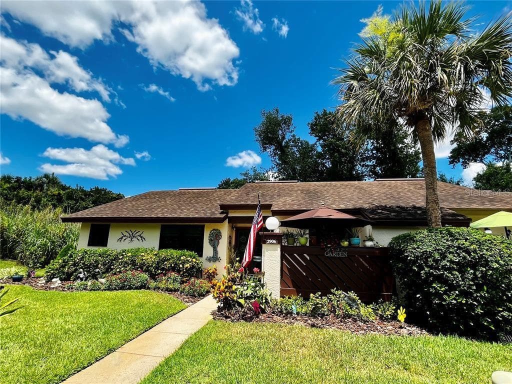 2906 SILVER BELL COURT PALM HARBOR, FL 34684