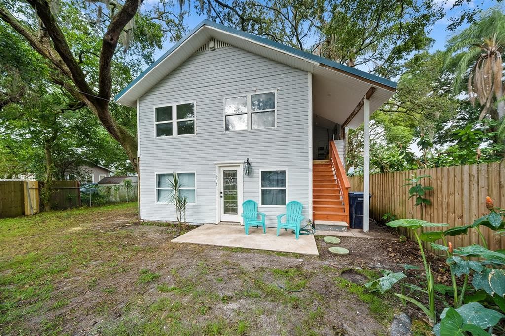 6704 N ELIZABETH STREET TAMPA, FL 33604