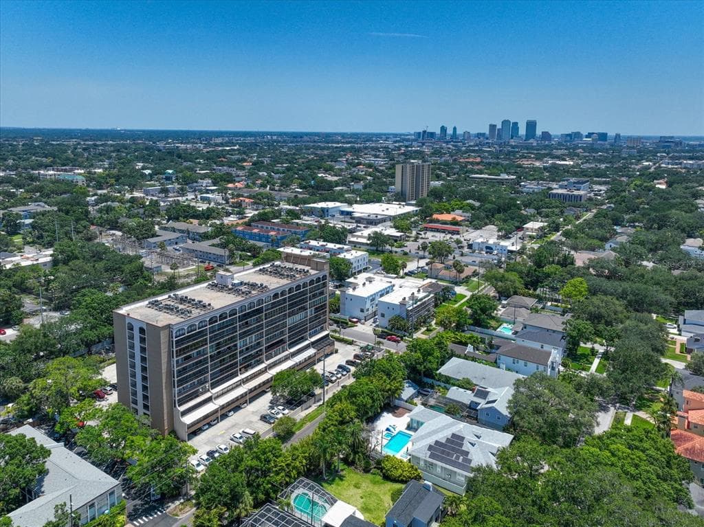 3211 W SWANN AVE UNIT 408 TAMPA, FL 33609