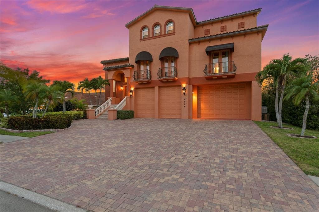 6506 BLACKFIN WAY