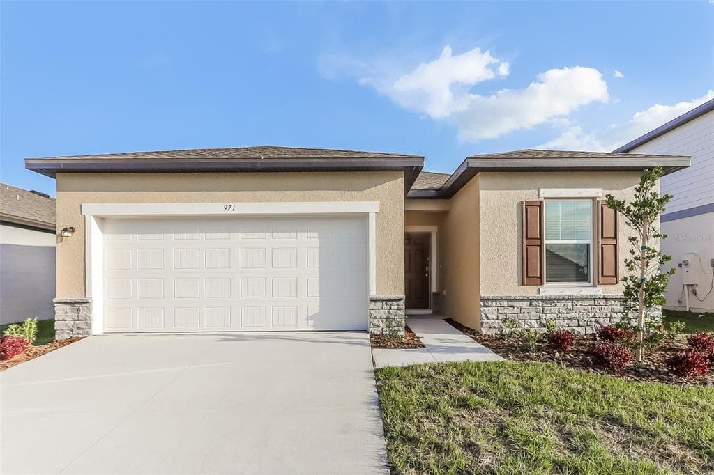 971 KELLY FERN LOOP RUSKIN, FL 33570