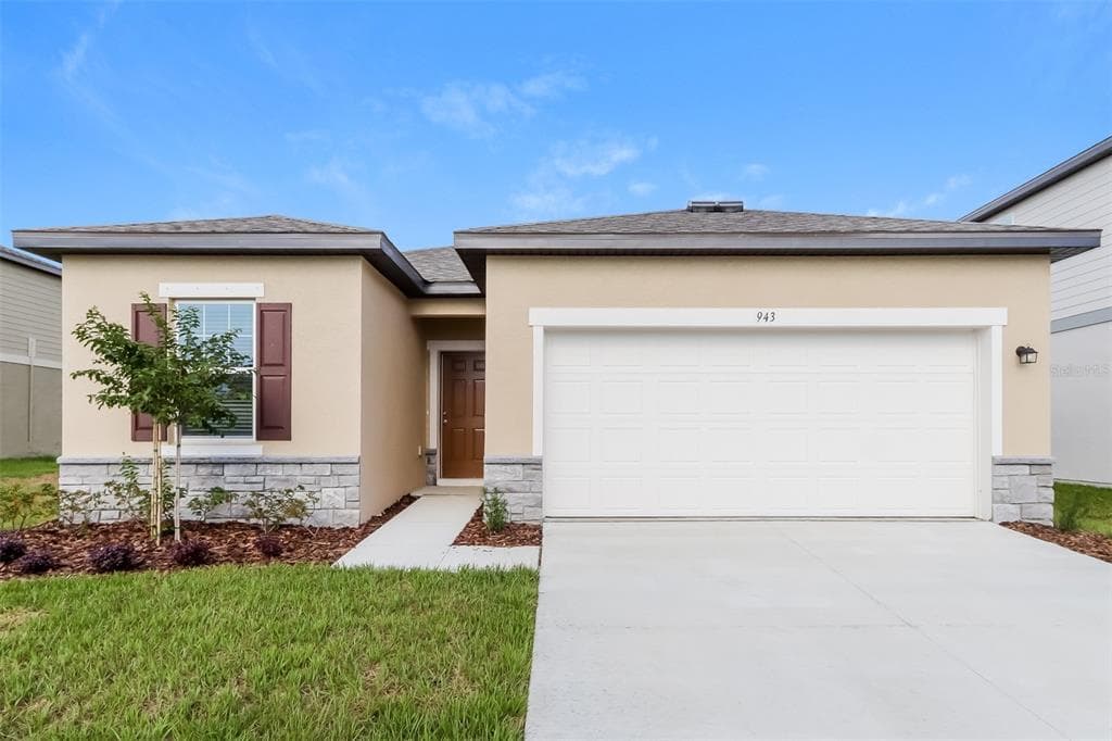 943 KELLY FERN LOOP RUSKIN, FL 33570