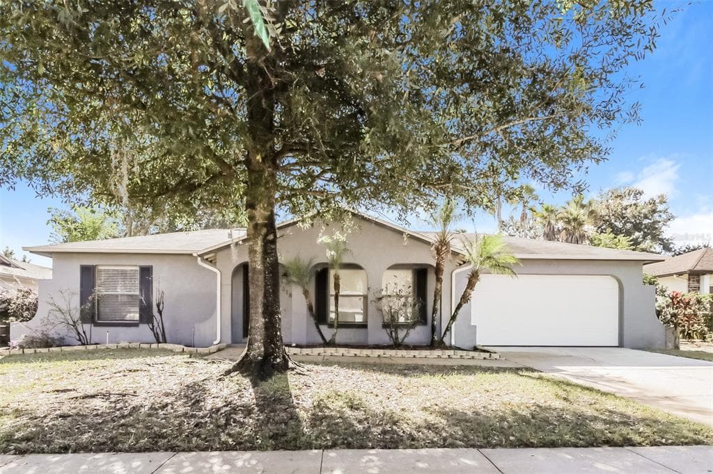 8318 MATTITUCK CIRCLE ORLANDO, FL 32829