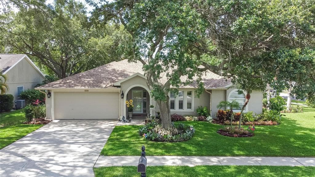 5810 BITTER ORANGE AVENUE TAMPA, FL 33625
