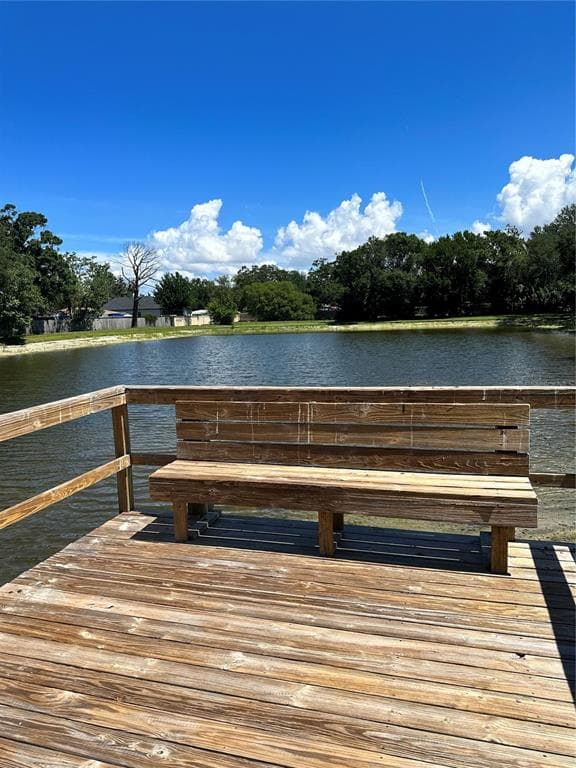 3806 N OAK DRIVE UNIT V21 TAMPA, FL 33611