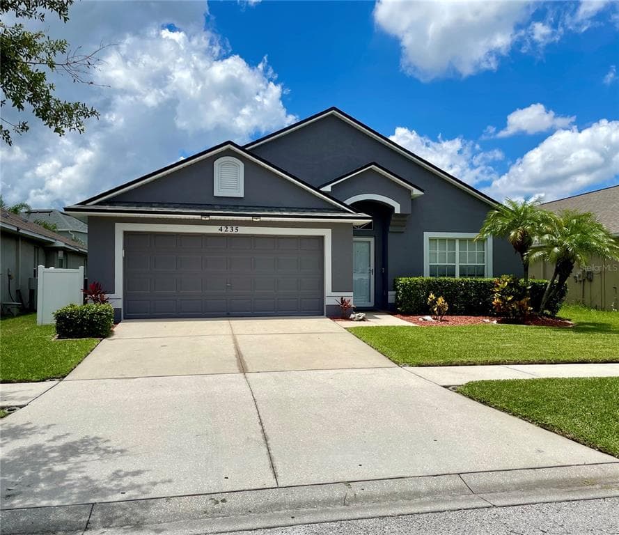 4235 HARTFORD LAKE DR