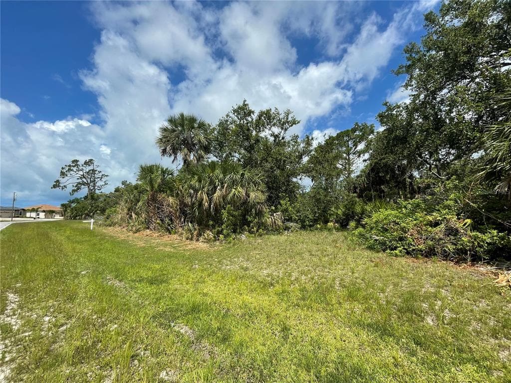112 COUGAR WAY ROTONDA WEST, FL 33947