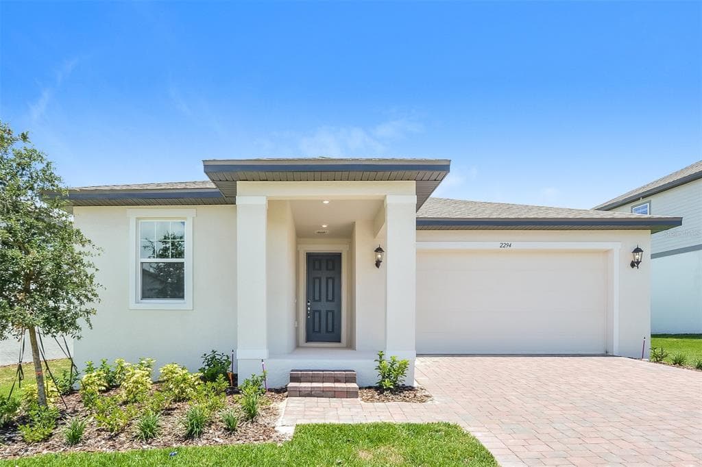 2294 RAVEN RIDGE ROAD MINNEOLA, FL 34715