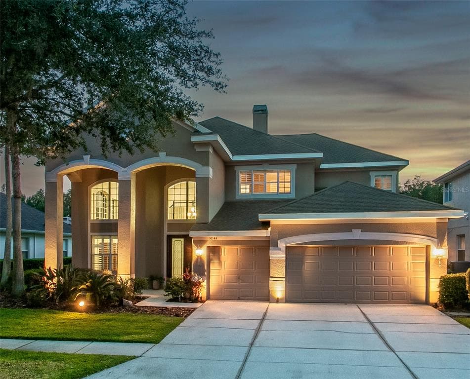 10144 DEERCLIFF DR