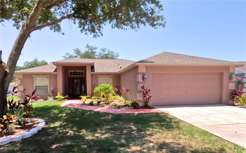 127 WINSTON MANOR CIRCLE SEFFNER, FL 33584