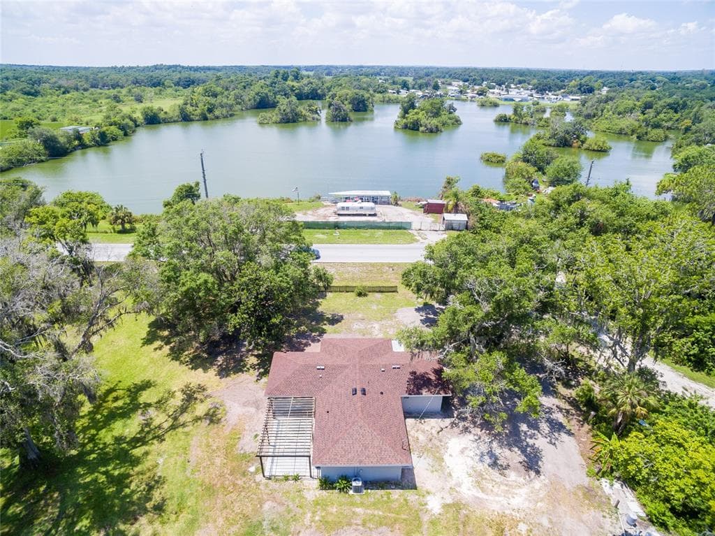 3720 E COUNTY ROAD 542 LAKELAND, FL 33801