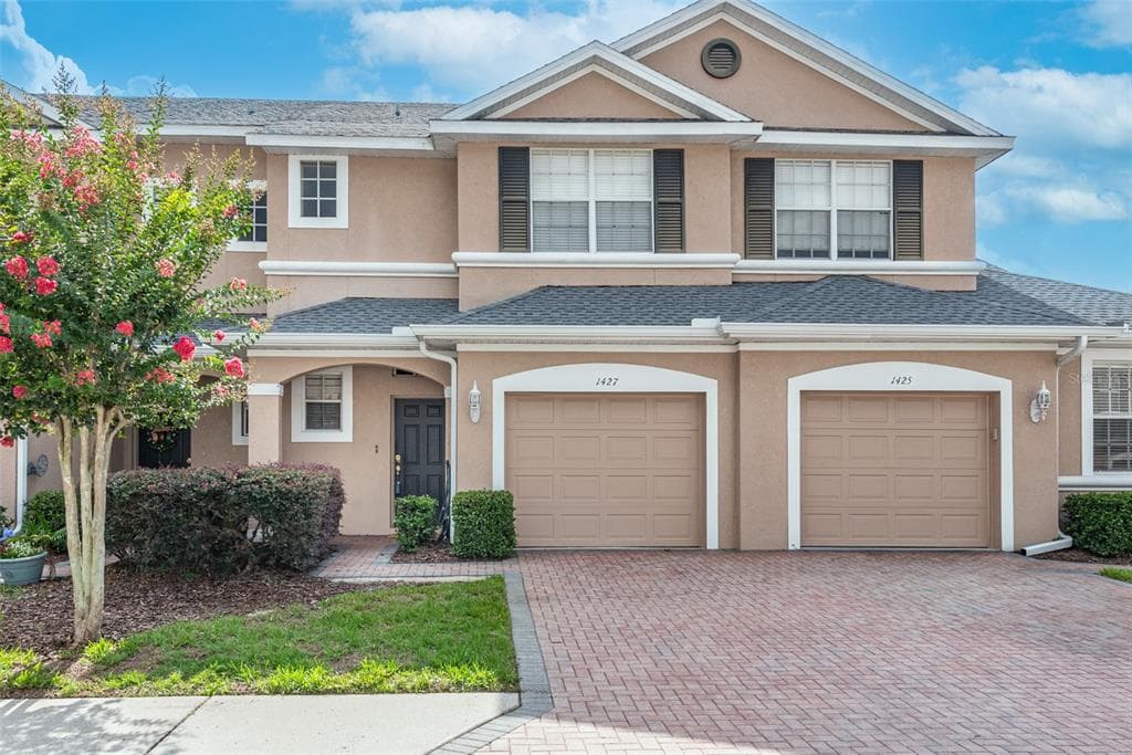 1427 SUMMERGATE DRIVE VALRICO, FL 33594