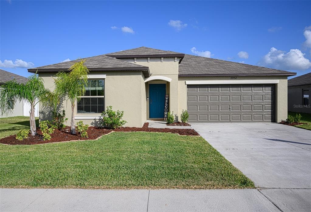 39752 HARVEST CREEK LANE ZEPHYRHILLS, FL 33540
